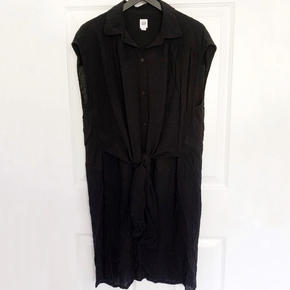 Front Tie High Low Button Up - Picture 2 of 3